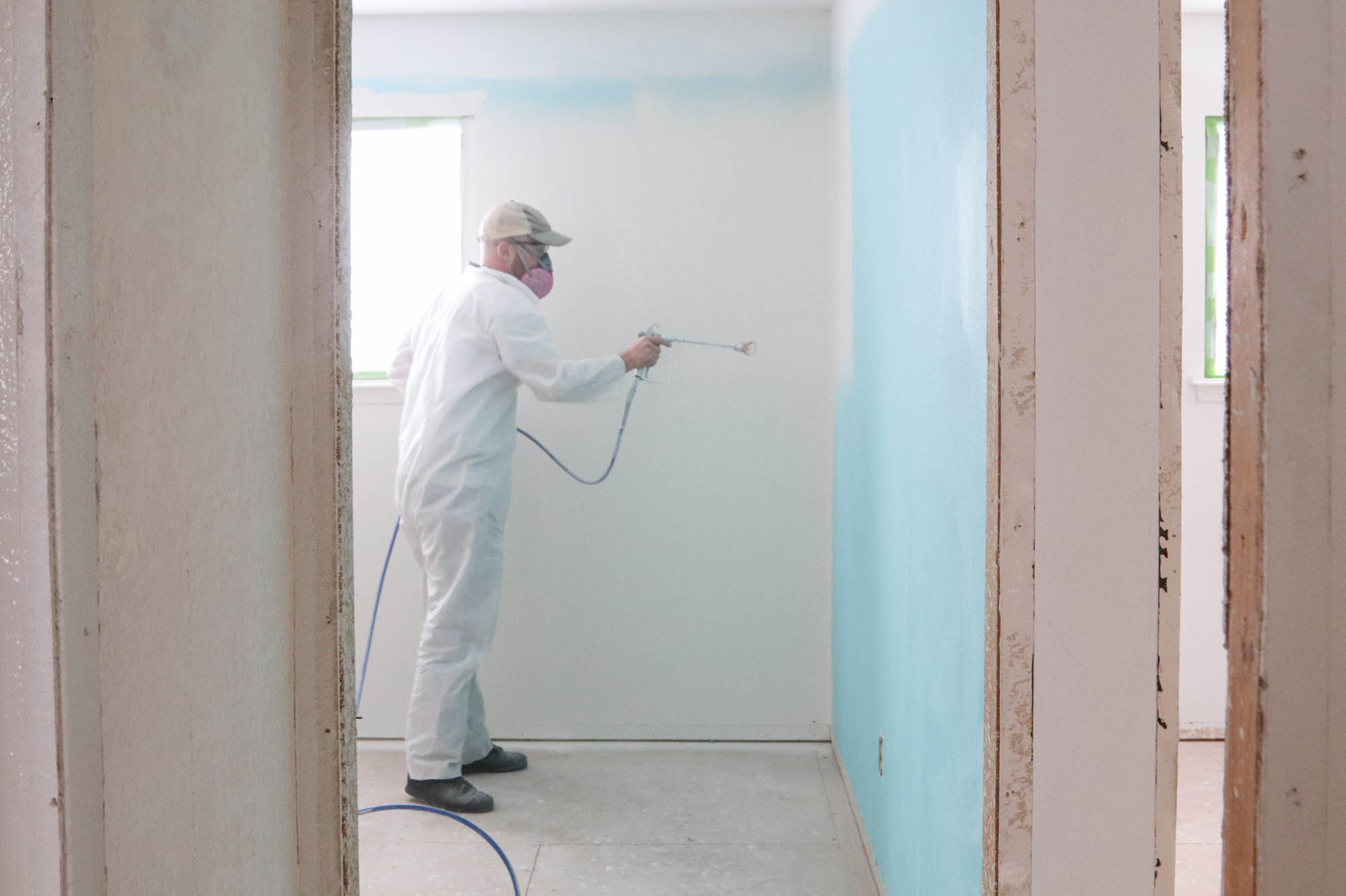 How We Quickly Painted The Interior of Our Home